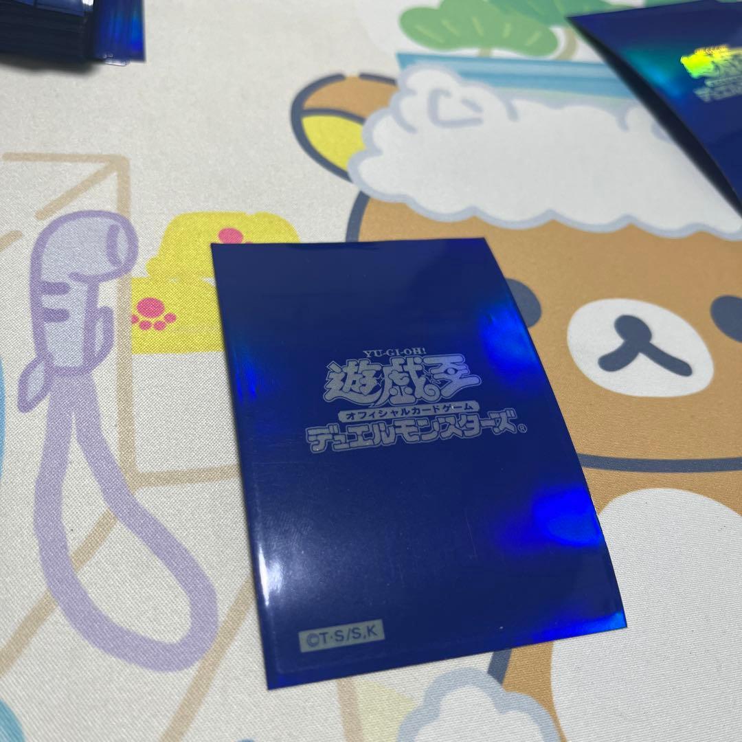 最終値下げ　遊戯王　スリーブ　初期　青　メタリックブルー　70枚