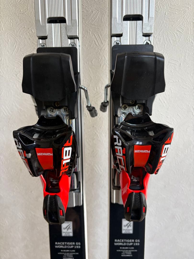 【専用】中年ライダー様　MARKER XCOMP 18 ビンディング