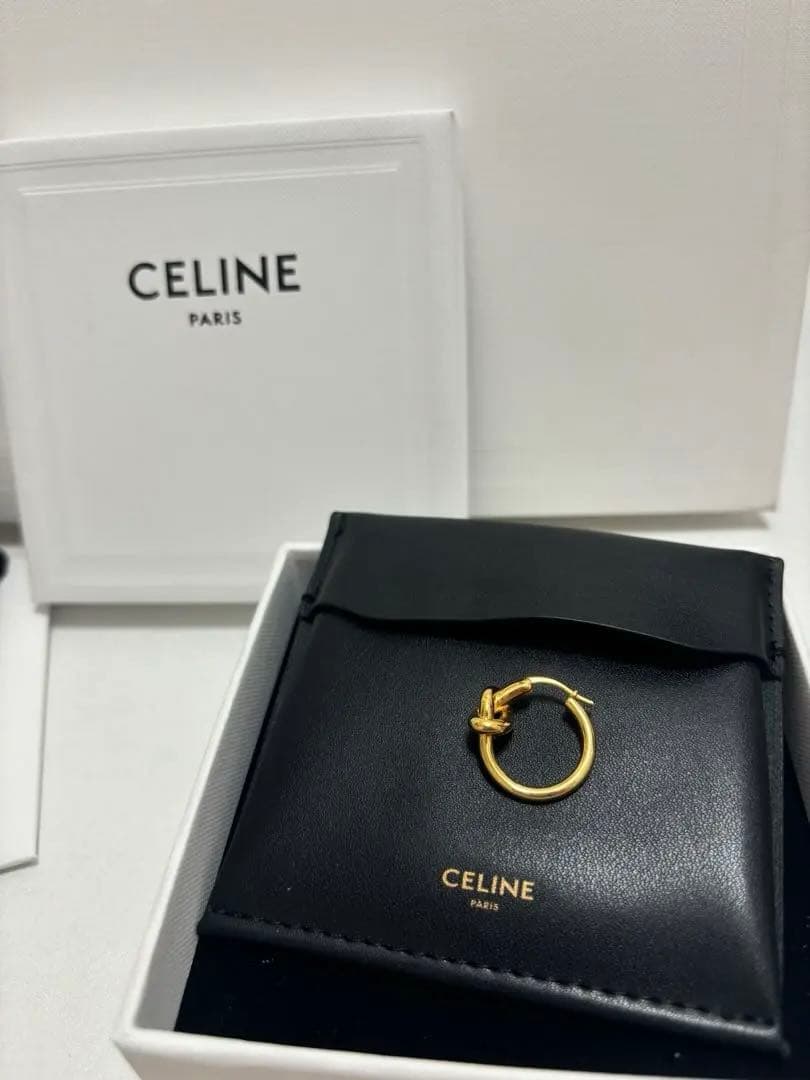 CELINE セリーヌ ノット スモール フープ ピアス 片耳 ゴールド 金