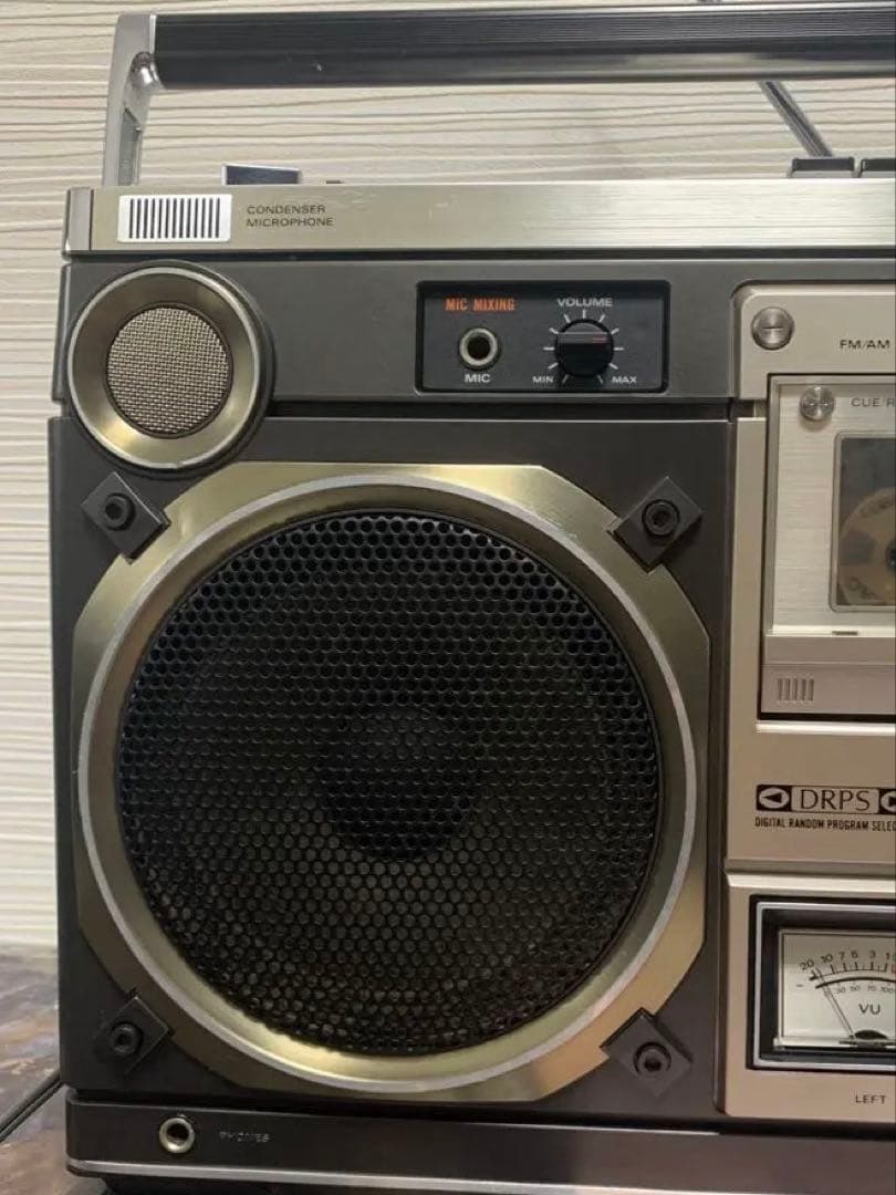 動作品HITACHI PERDISCO 日立 ラジカセ TRK-8180ラジオ