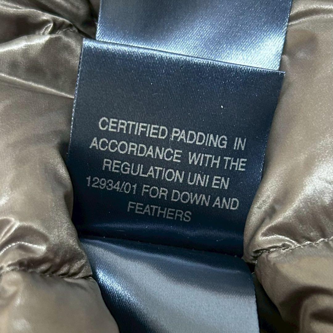 良品　ヘルノ　アメリア　ダウンコート　軽量ナイロン　グレージュ　42