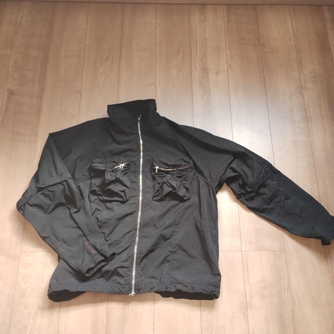 ジップアップ ブルゾン トゥモローランド BLACK
