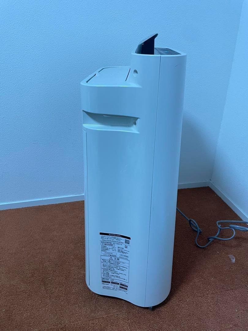 シャープ プラズマクラスター 加湿空気清浄機　KC-G50-W