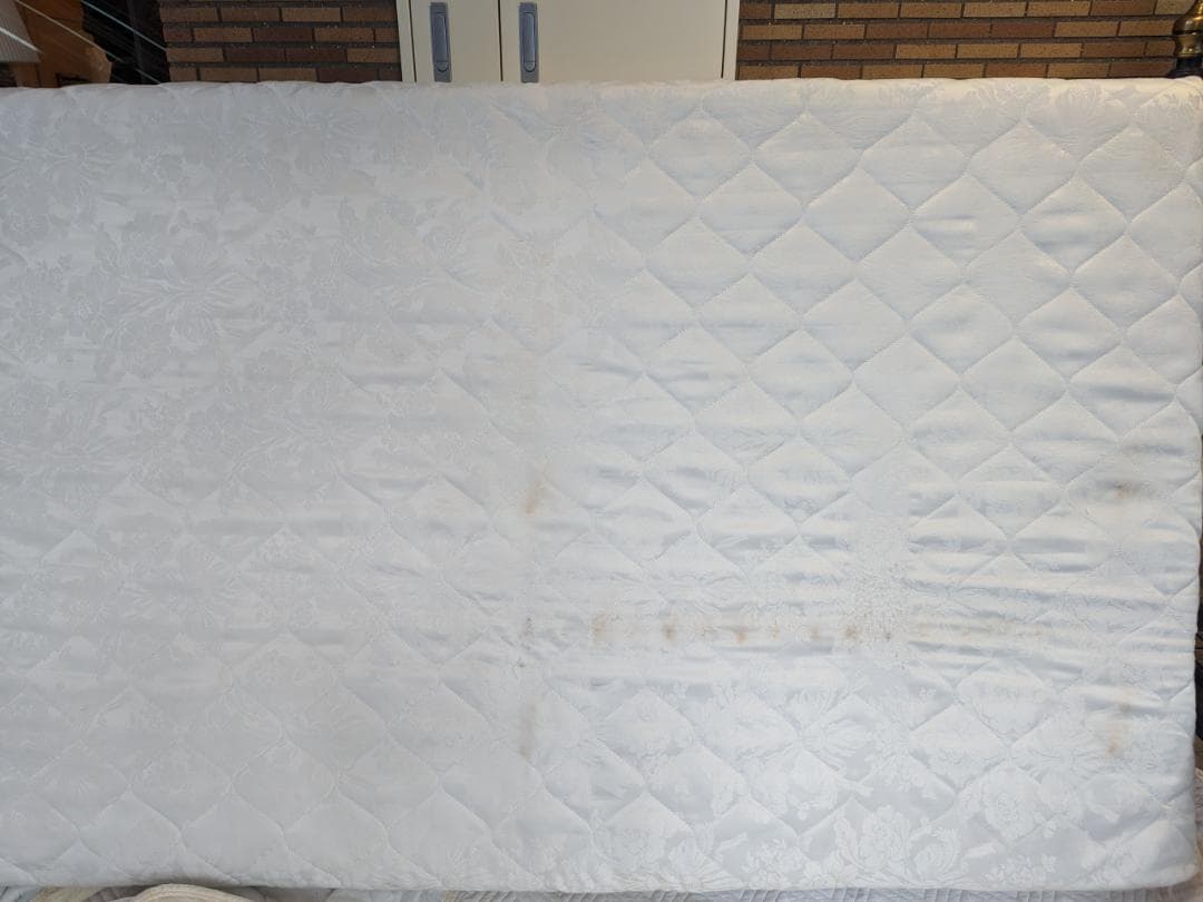 希少★LAURA ASHLEY　セミダブルベッド