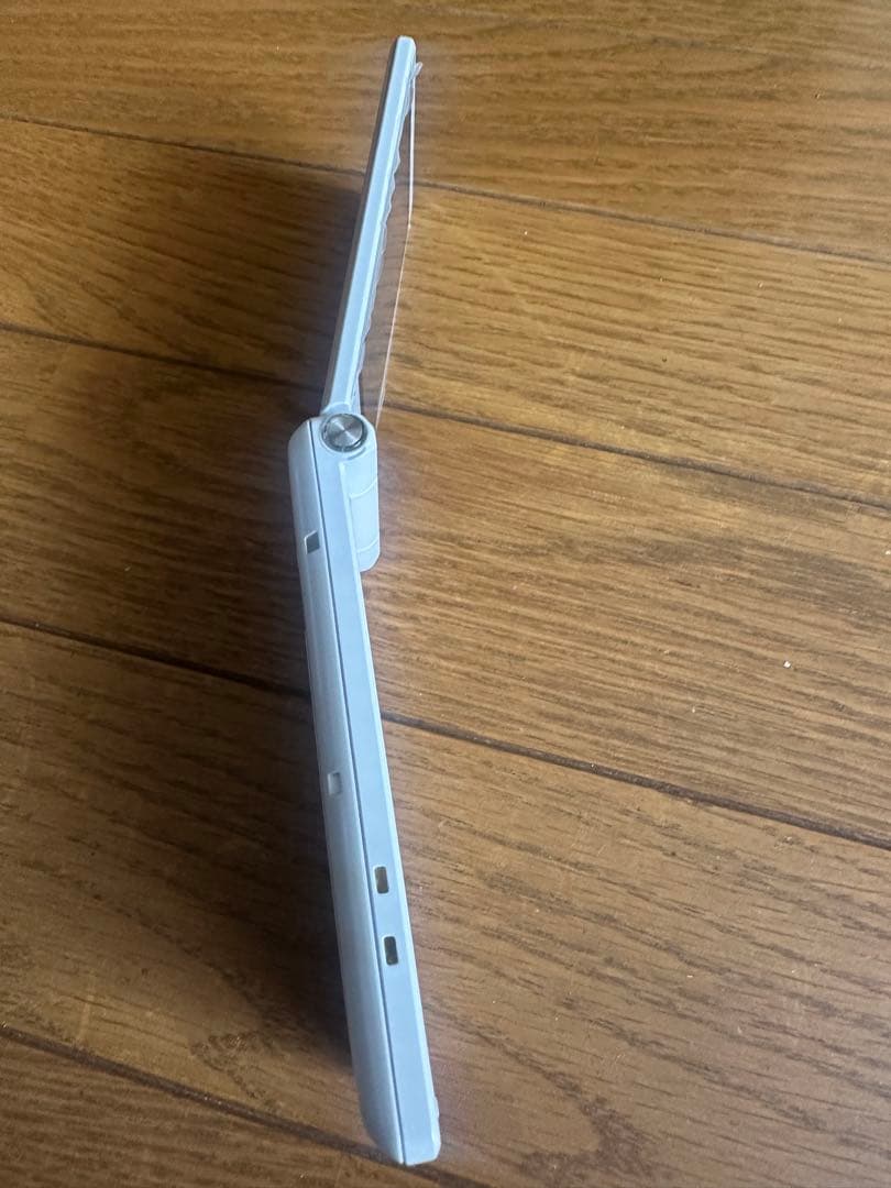 docomo AQUOS ケータ SH-06G ホワイト　充電器ドックセット