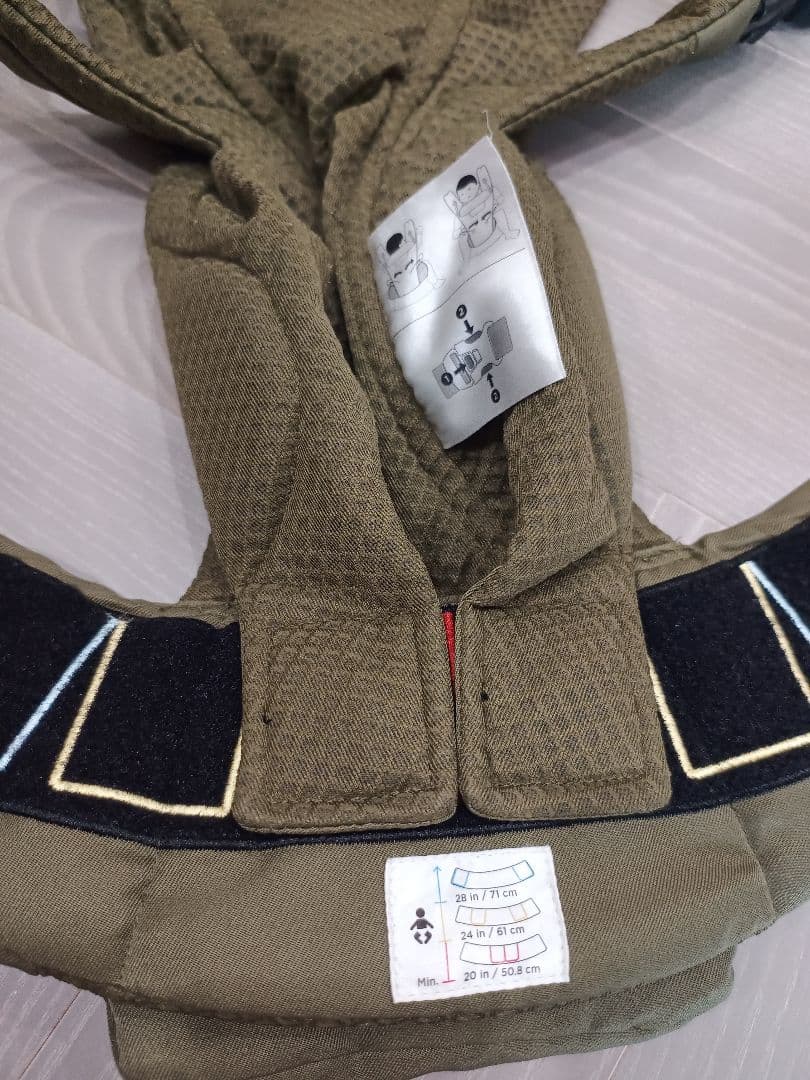 エルゴベビー OMNI Breeze 抱っこ紐 オムニブリーズ 軽量 オリーブ