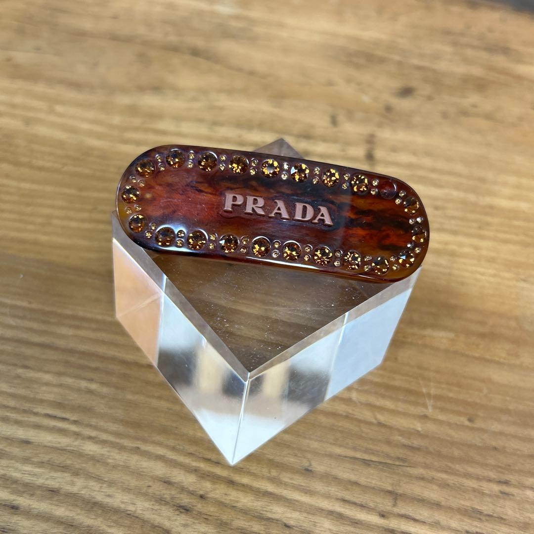 PRADA バレッタ ロゴ ヘアピン ヘアアクセサリー 石欠けあり