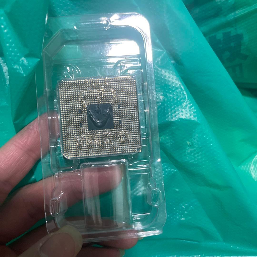 AMD Ryzen 7 5700X CPU 未使用