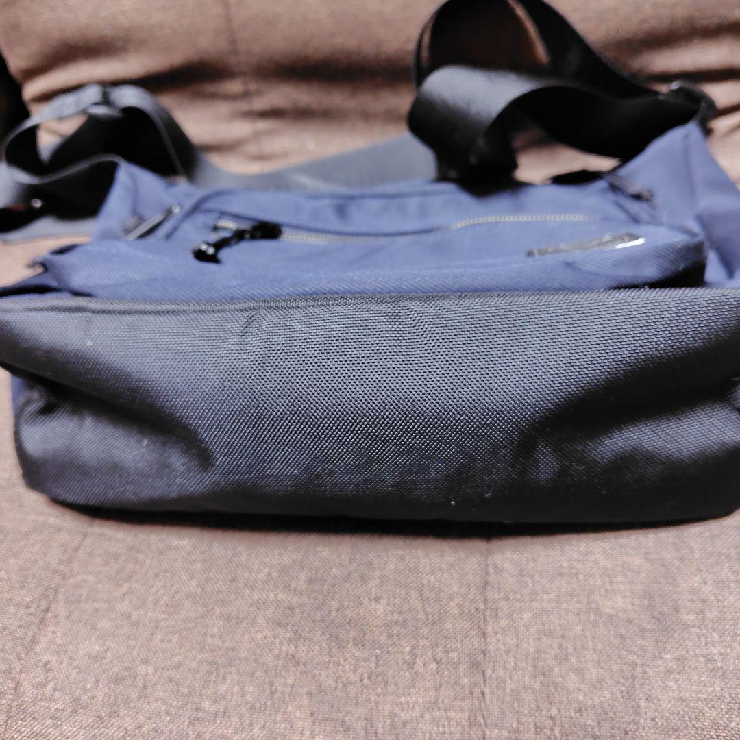 お値引き！PORTER斜め掛け可美品！男女兼用！