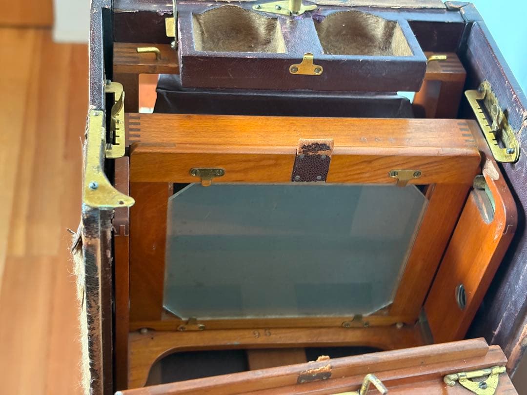 19世紀アンティーク★kodak初のセルフケース式フォールディングカメラ4×5★