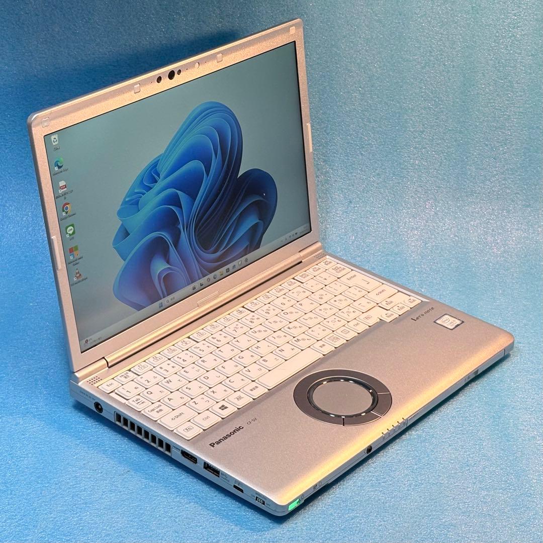【軽量989g】Windows11ノートパソコン。パナソニックのレッツノート