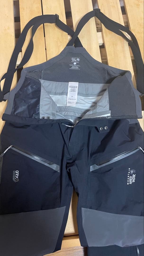 マウンテンハードウェア スノーボードウェア　ビブパンツ上下セット