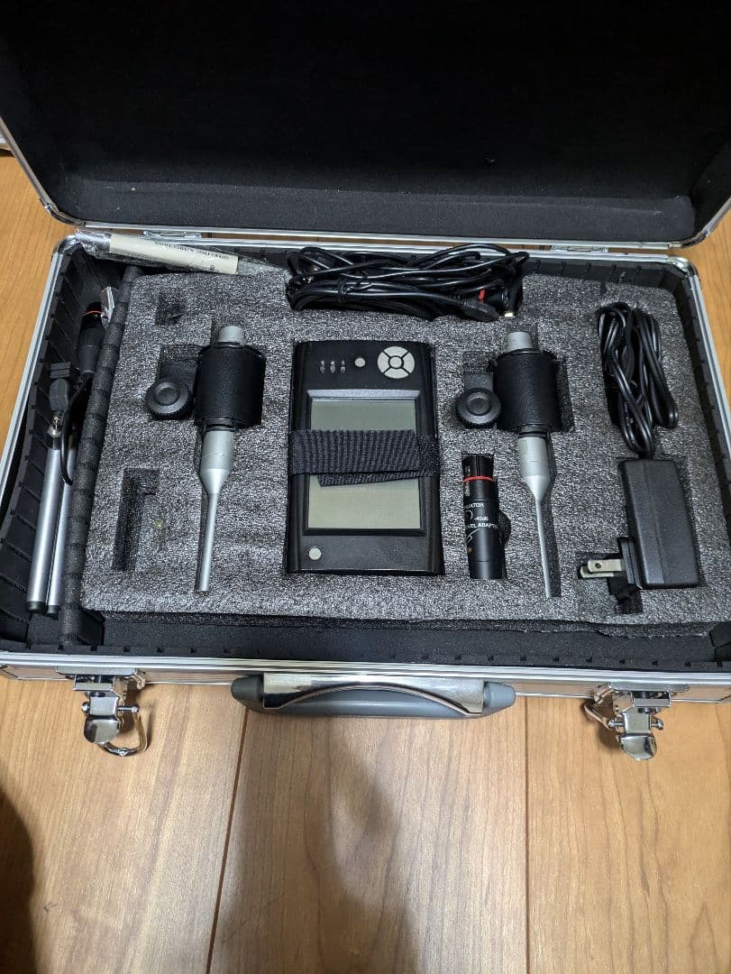 音響測定機　4u2setリアルタイムアナライザ　中古