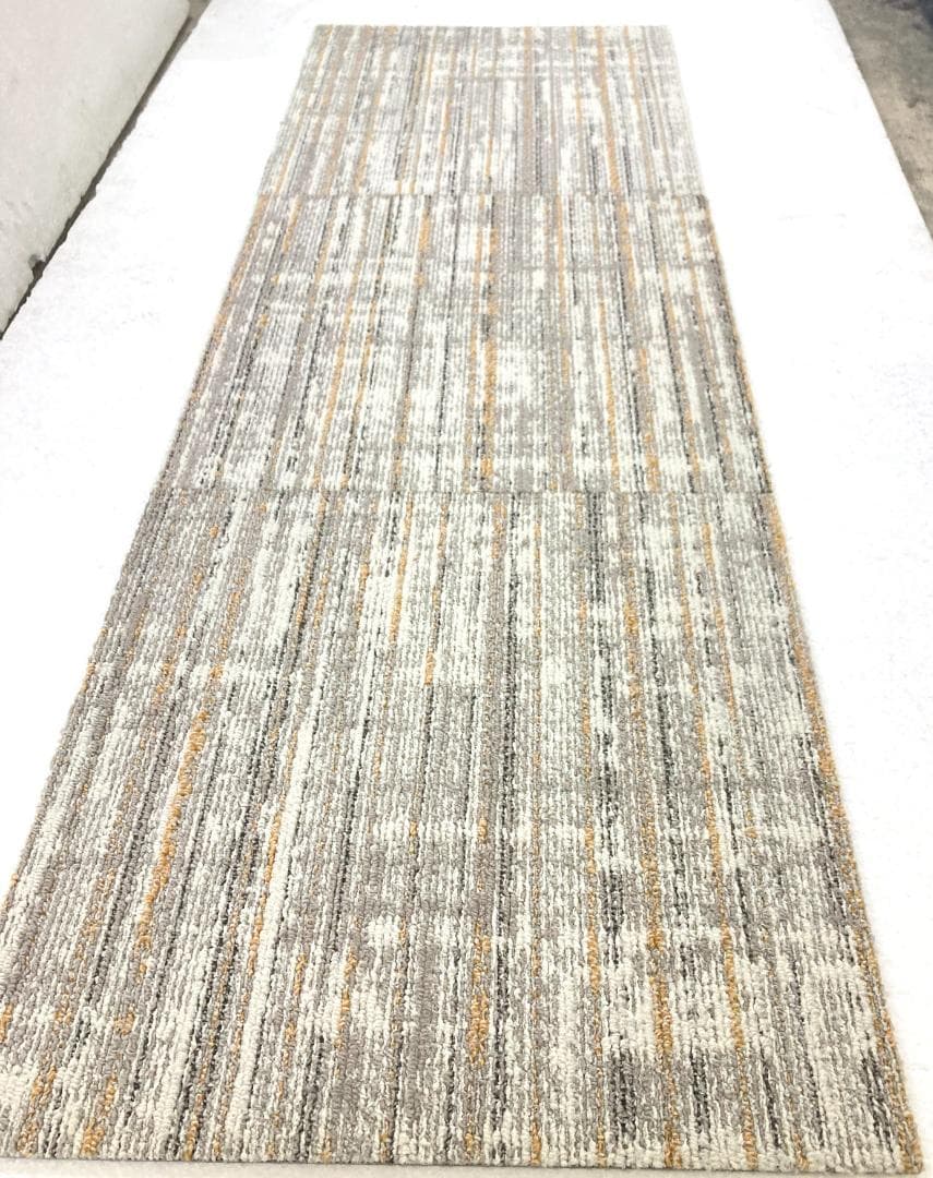 tsrtms　タイルカーペット　４４枚　新品・未使用　国内メーカー