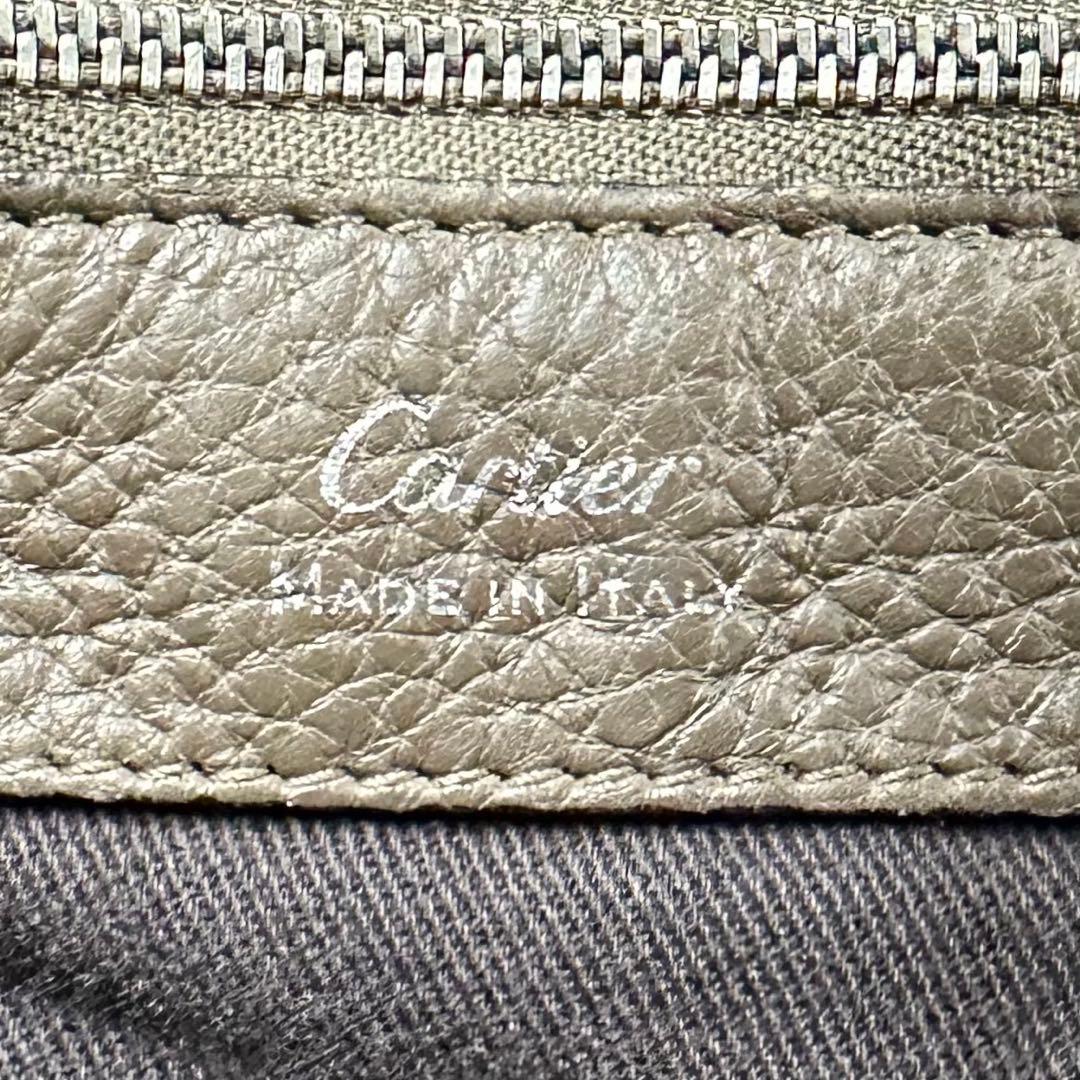 A4 美品 カルティエ レザー ビジネスバッグ エンボス ロゴ型押し グレージュ