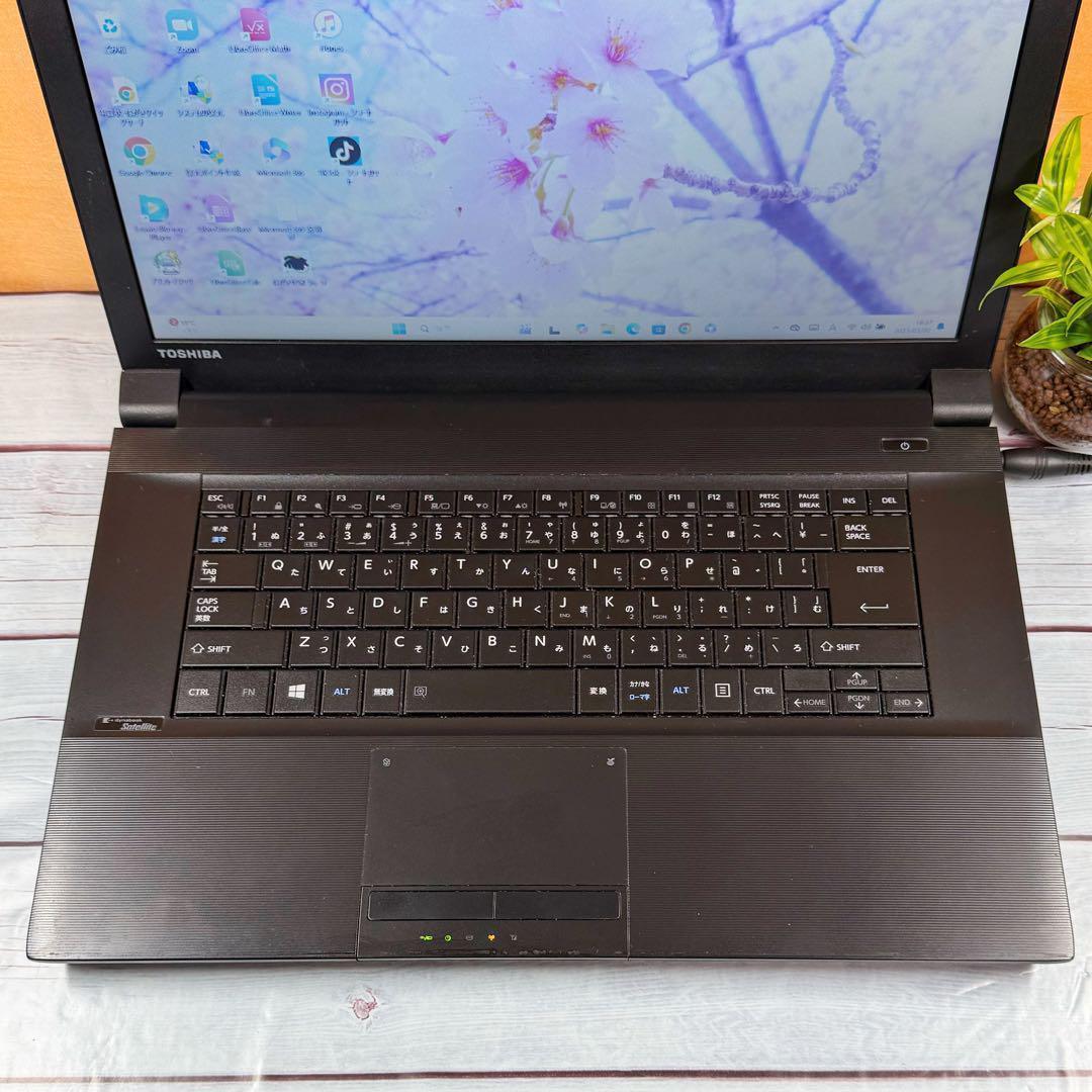 特価❣️東芝ノートパソコン☘️Core i3☘️メモリ4GB☘️Windows11