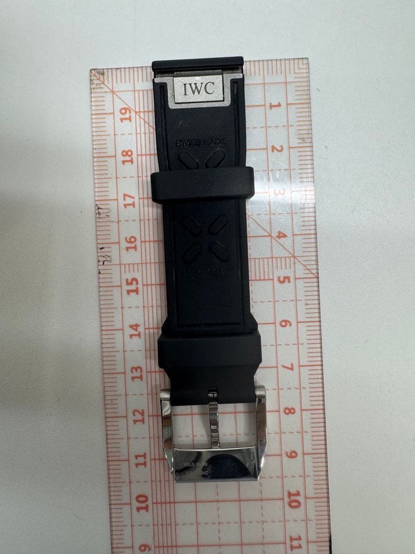 IWC ブラックラバーベルト 箱などあり
