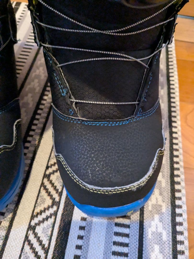 BURTON ZIPLINE YOUTHスノーボードブーツ 子ども用　25センチ