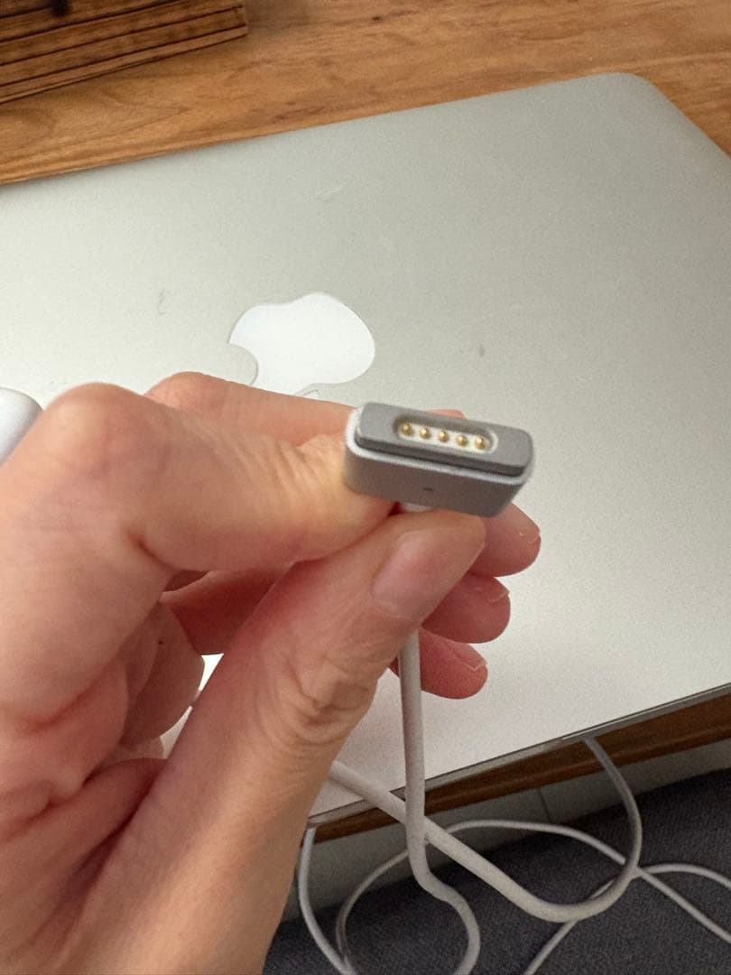 MacBook シルバー macOS Big Sur 本体　ジャンク品