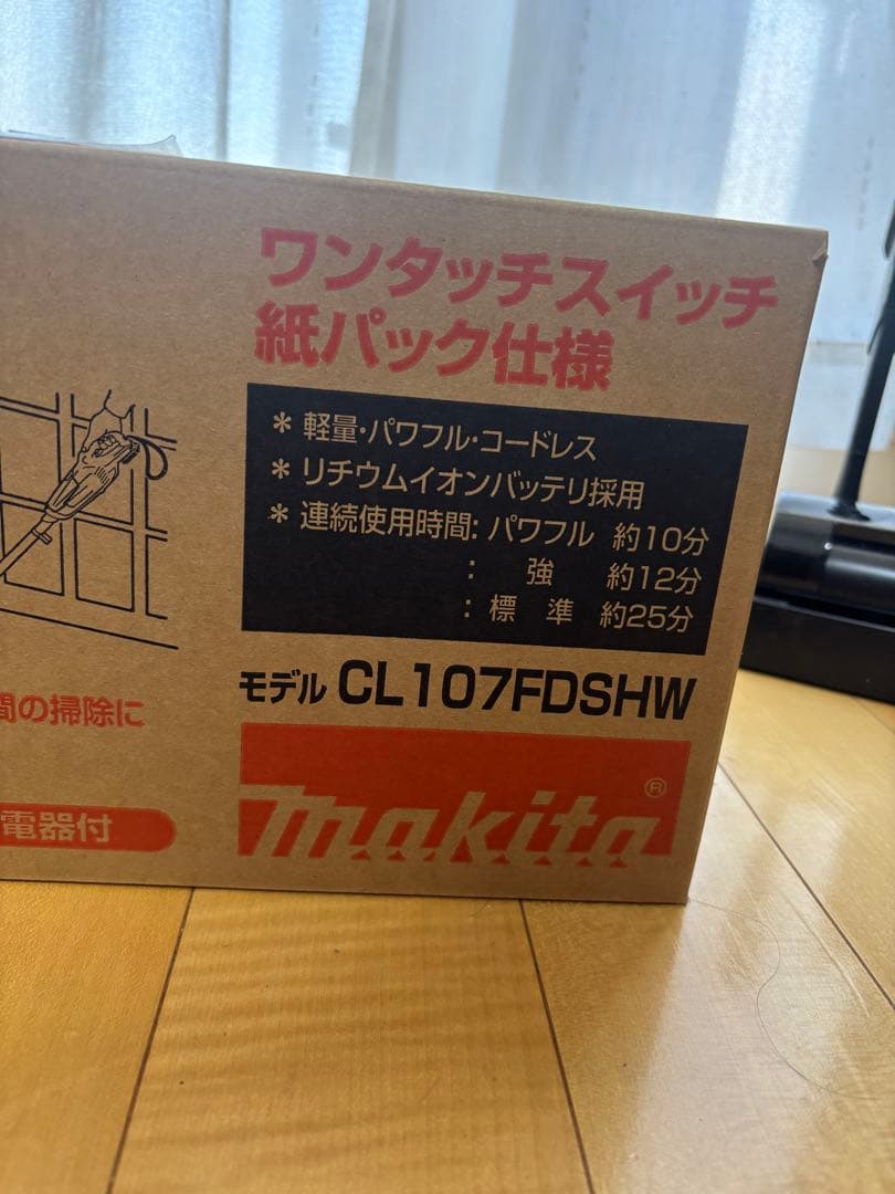 Makita 充電式クリーナー CL107FD