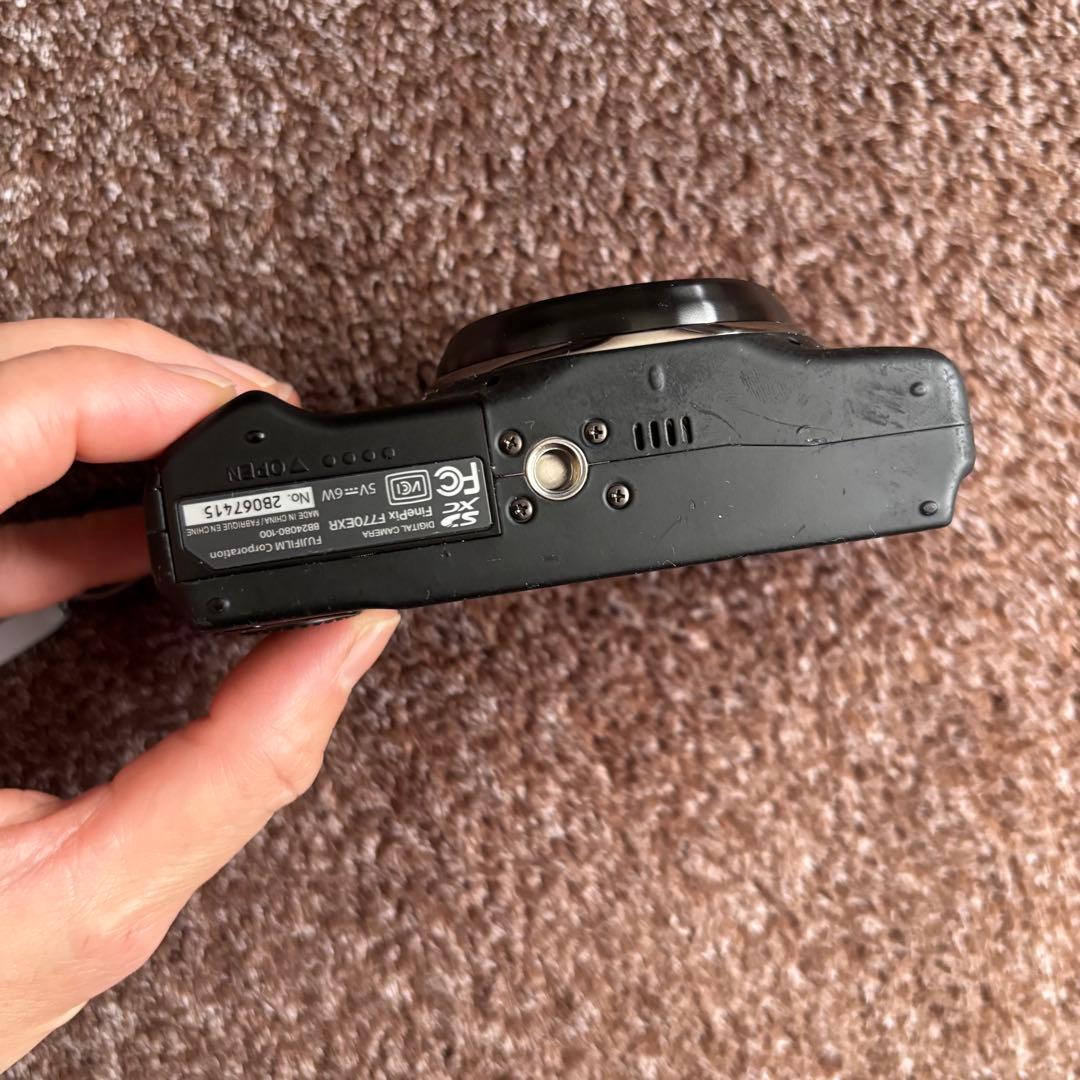 【ジャンク】FINEPIX F770 EXR ブラック　デジタルカメラ