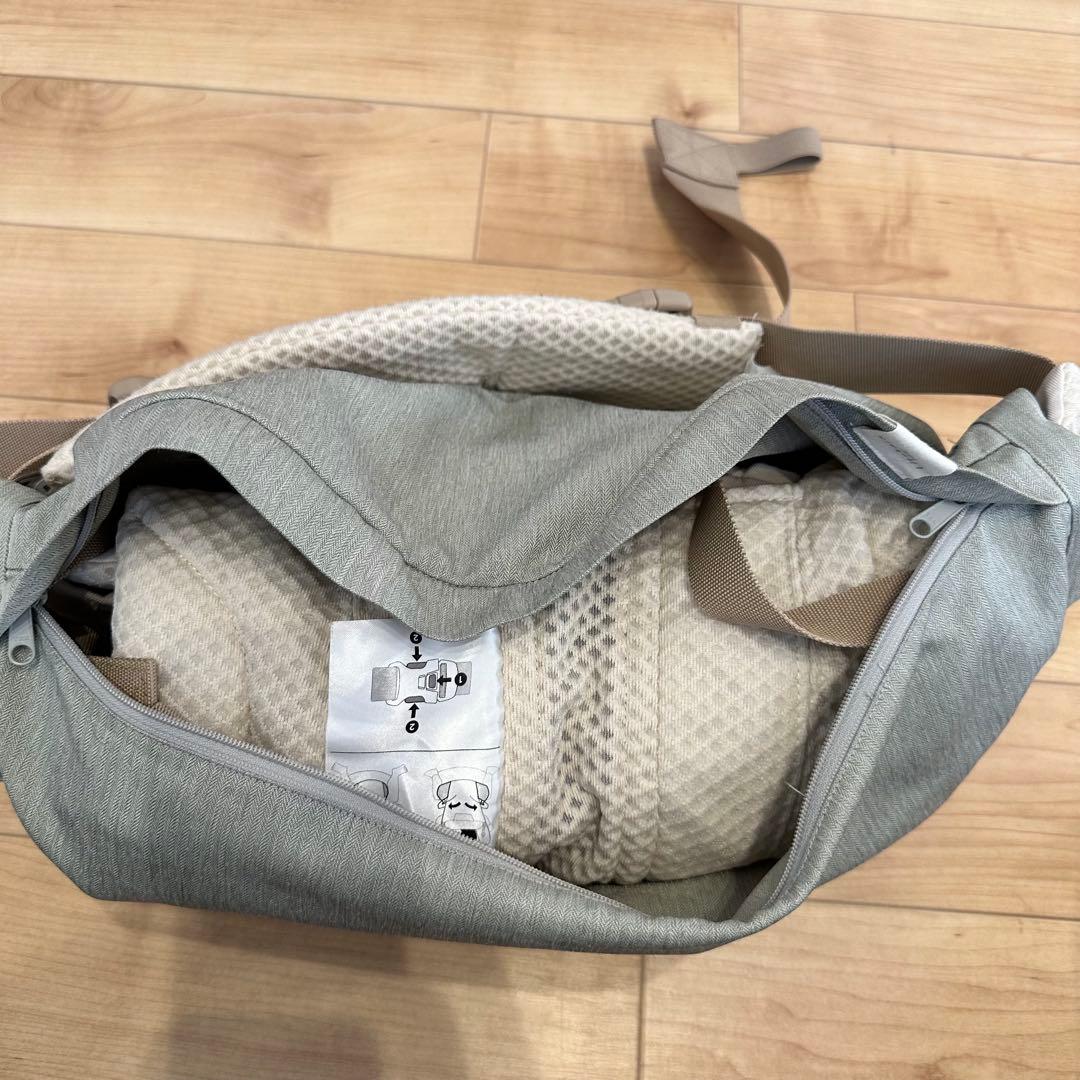 ergobaby OMNI breeze 抱っこひも　ナチュラルベージュ