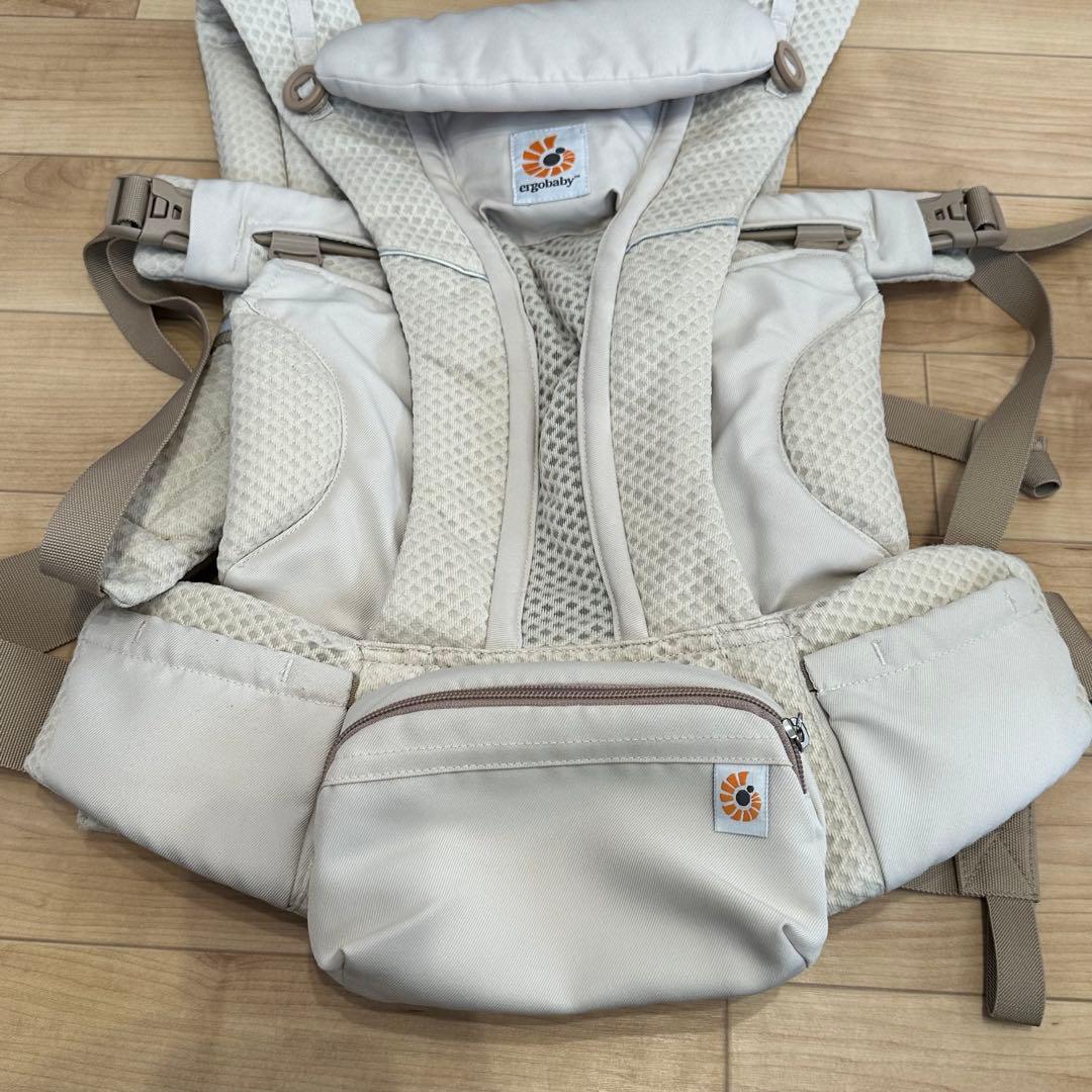 ergobaby OMNI breeze 抱っこひも　ナチュラルベージュ