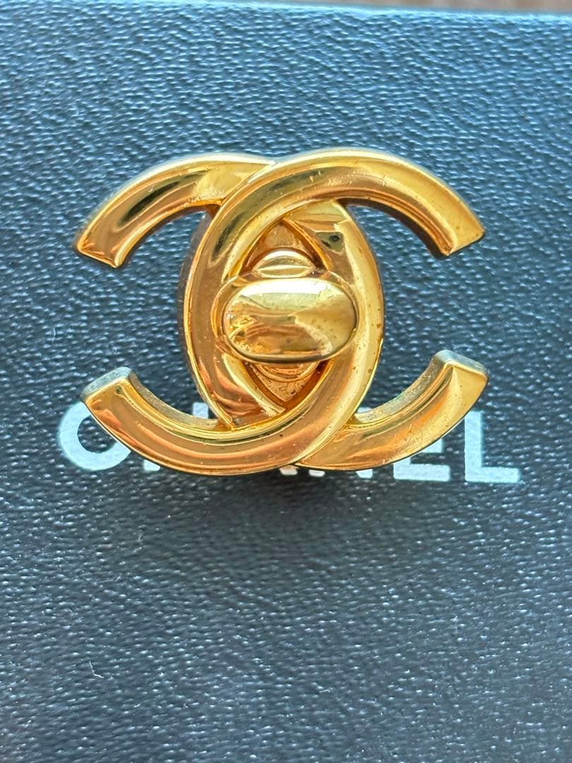 シャネル　ターンロック 96P イヤリング　片耳　美品