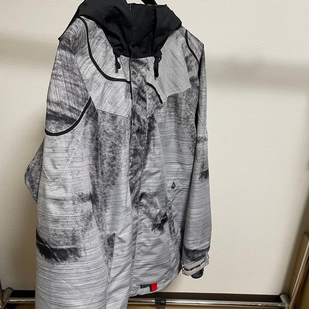 【極美品】VOLCOM IMMORTAL JACKET【M】スノーボードウェア