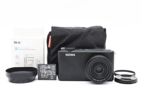 ■ほぼ新品■ シグマ　SIGMA DP2 Merrill ≪カメラバッグ付き≫