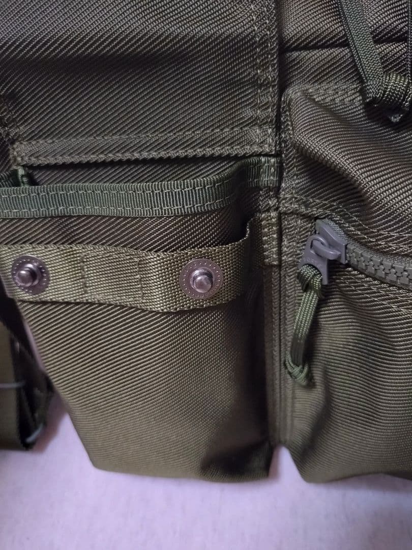 【極美品】ポーター　ユニット　ショルダーバッグ　グリーン　オリーブ　カーキ