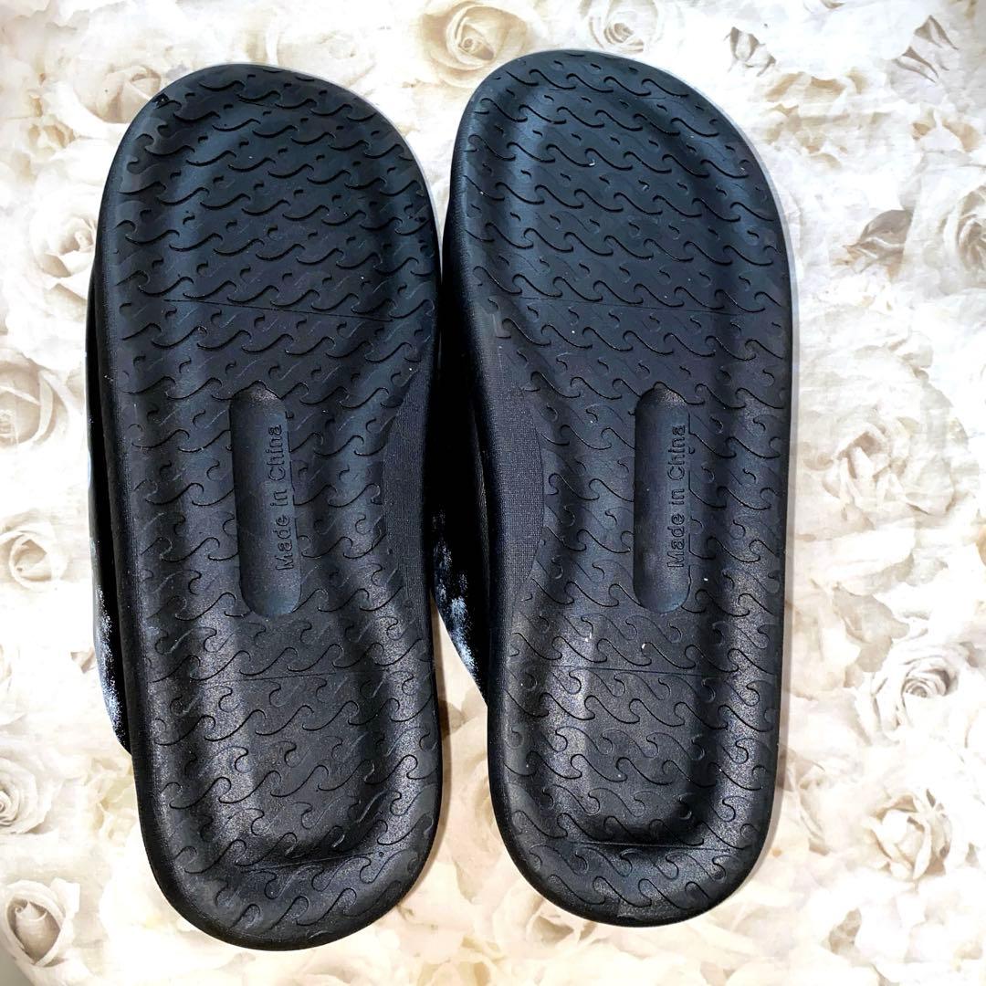 スマホ水筒ショルダー　サンダル　薔薇　手描き　トールペイント