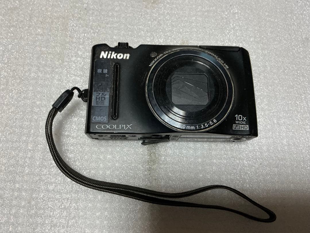 Nikon／COOLPIX S8100【中古品　電池付き】。