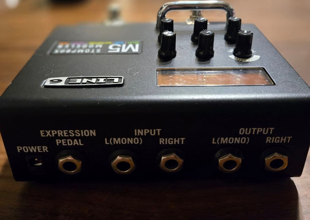 LINE 6 M5 STOMPOX MODELER【MIDIケーブル付き】