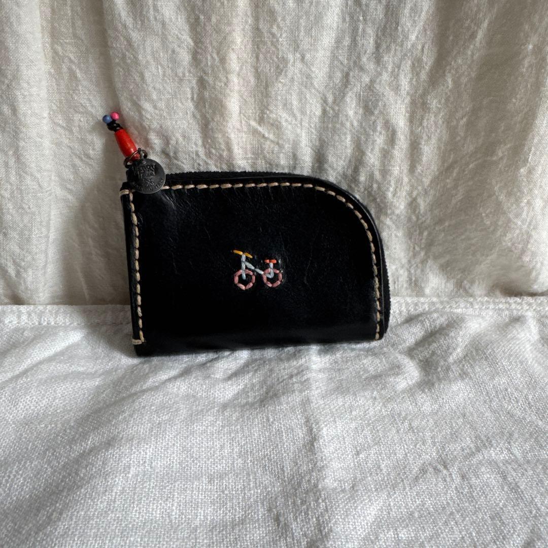 アンリークイール　小銭入れ　ケース