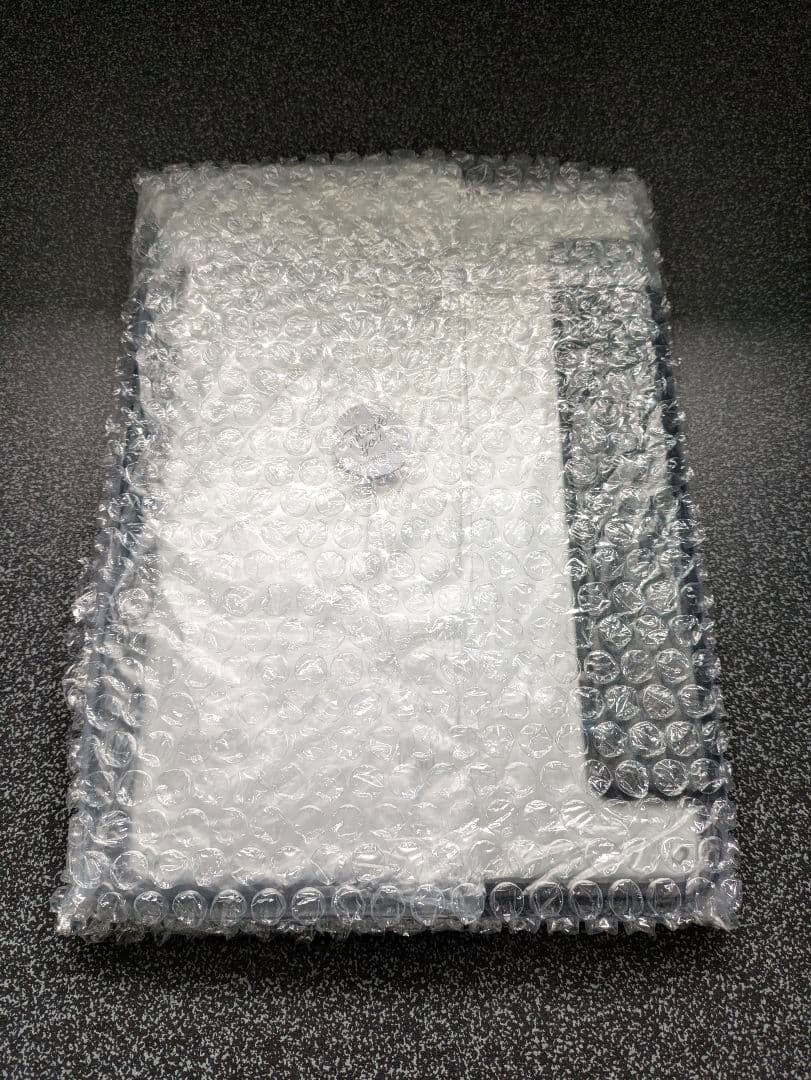 L*a様 iPad 第7世代 32GB Wi-Fiモデル・動作良好・ スタンド機