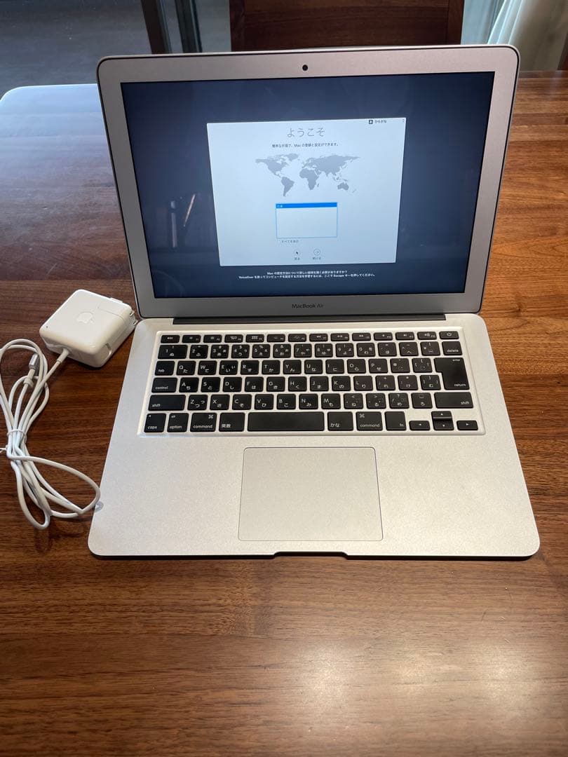 Apple MacBook Air 11インチ 2014