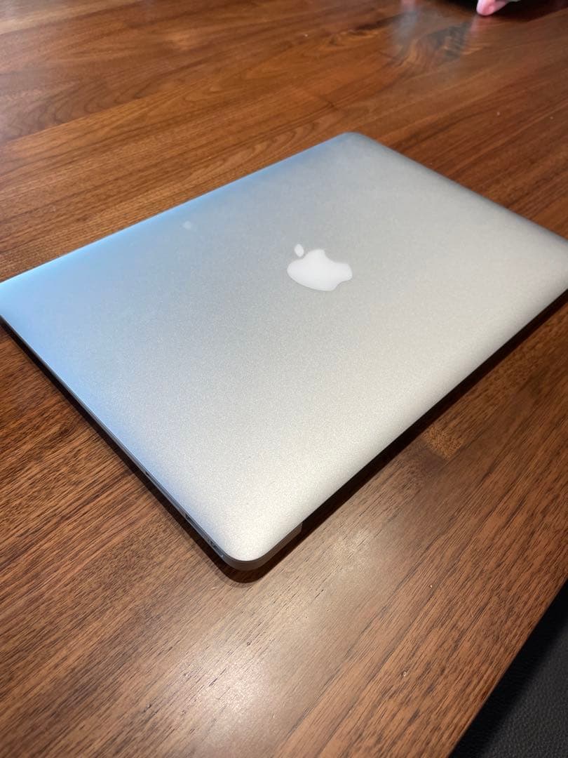 Apple MacBook Air 11インチ 2014