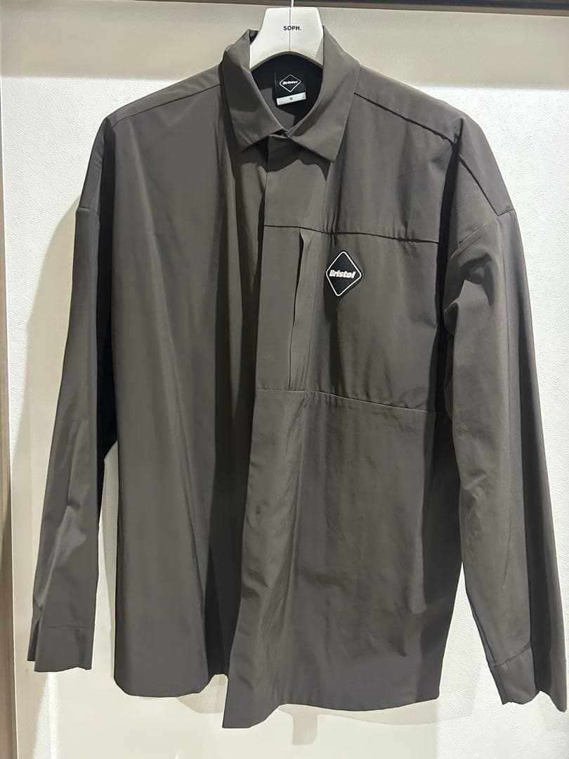 完売品定価31900円FCRBTOUR TEAM TECH SHIRT