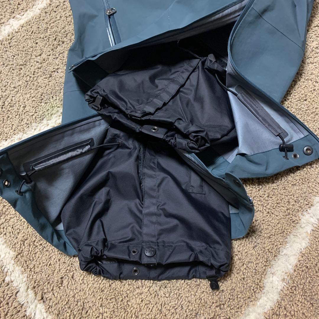 ARC'TERYX Ｓサイズ