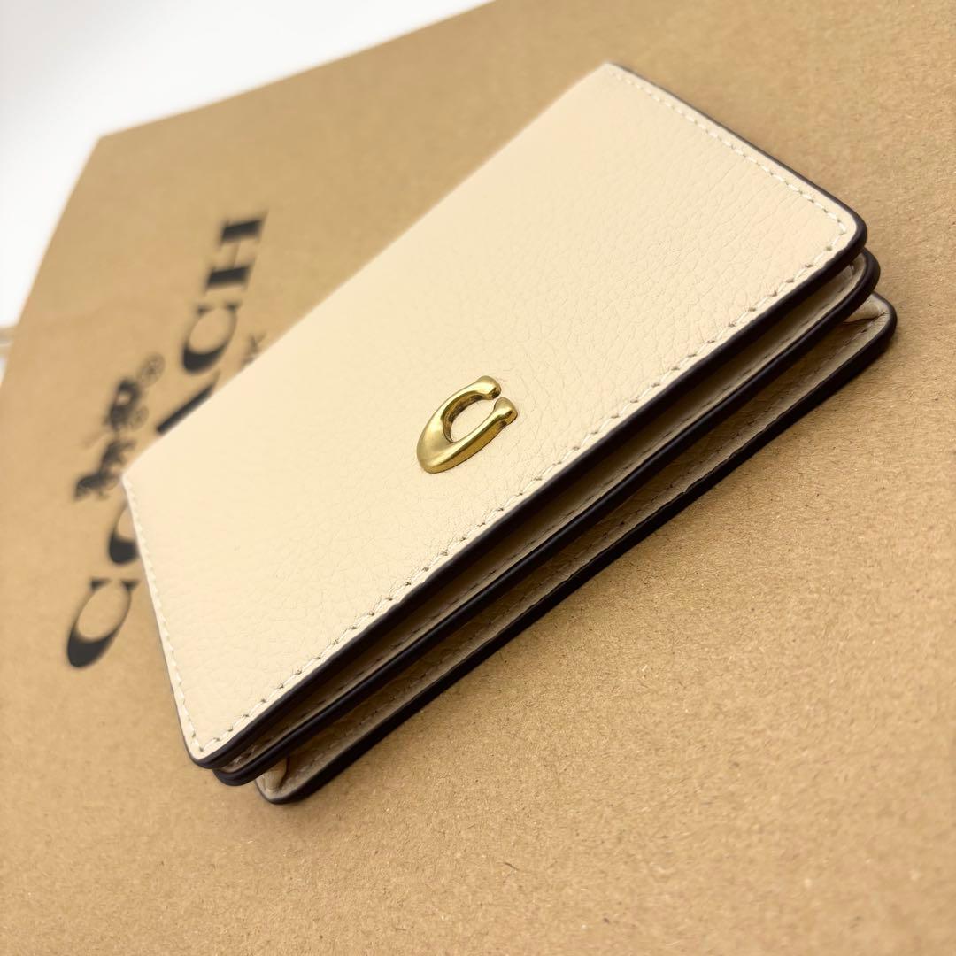【COACH☆新品】エッセンシャル ビジネス カード ケース！名刺入れ！