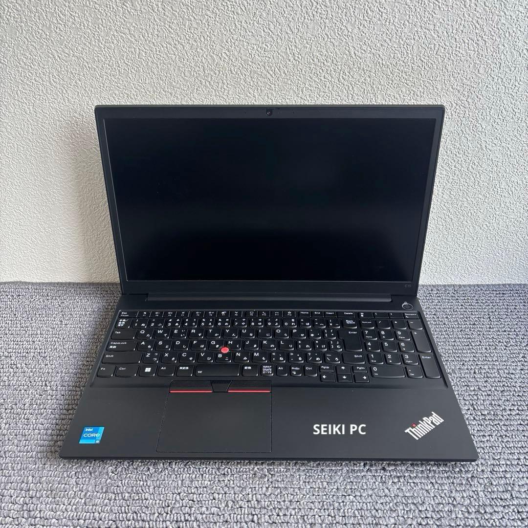 lenovo thinkpad E15 i5第11世代　メモリ4GB