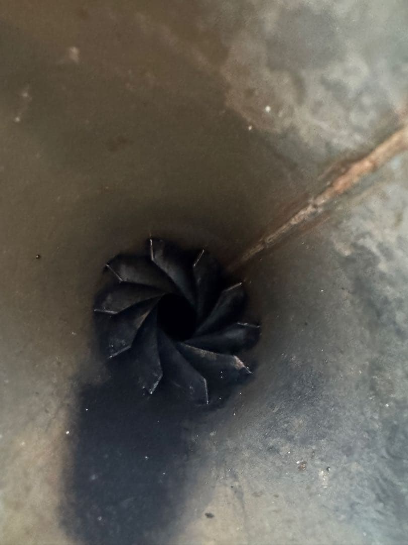 プリウス ZVW30 ガナドール ステンレススチール ダブルテールパイプマフラー