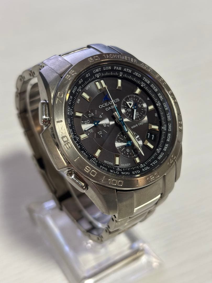 OCEANUS OCW-600電波ソーラーフルチタン、サファイアガラス