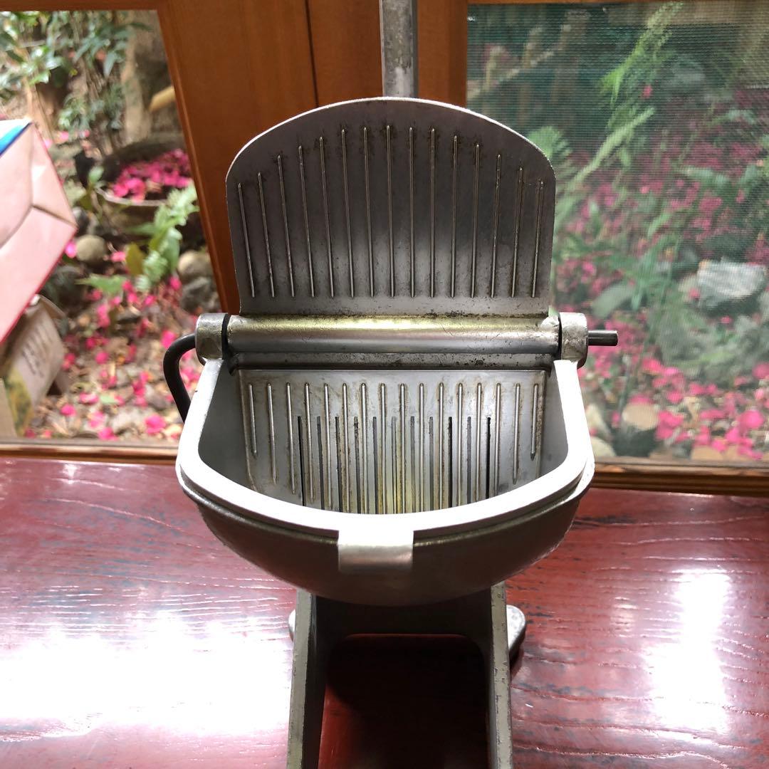 手動金属ジューサー ジュゥーサー 健康美容調理器 搾り機 生フルーツ