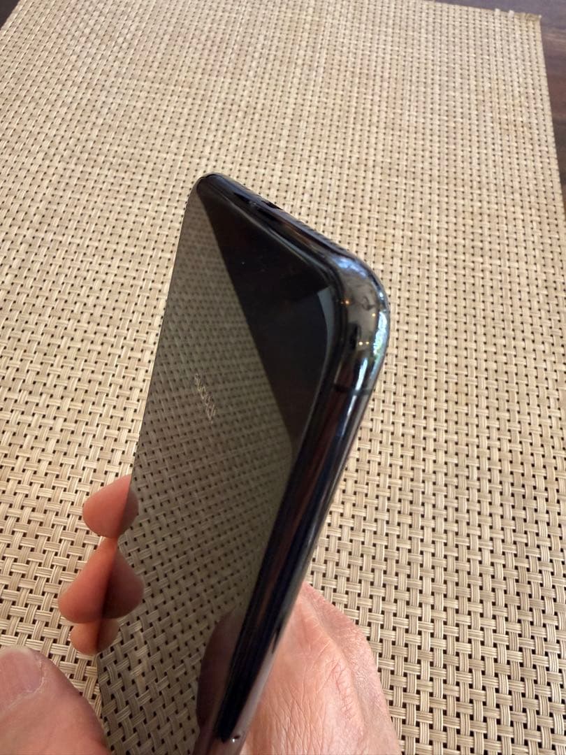 iPhone Xs Max 256GB SIMフリー デュアルSIM 香港版