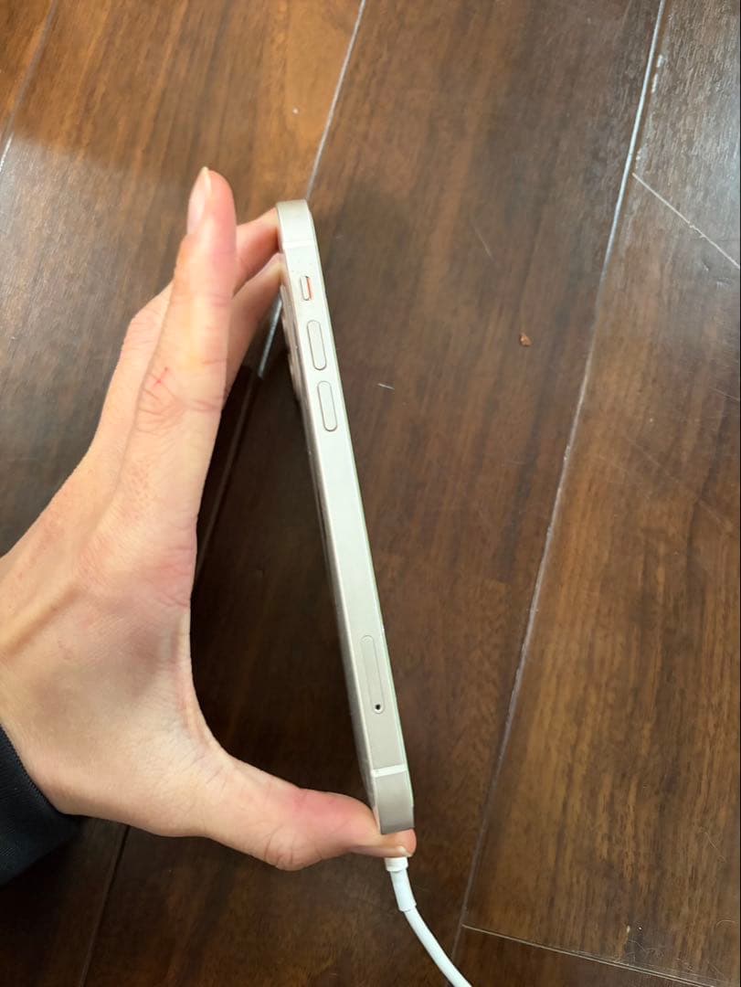 Apple iPhone 12 64GB ホワイト 本体