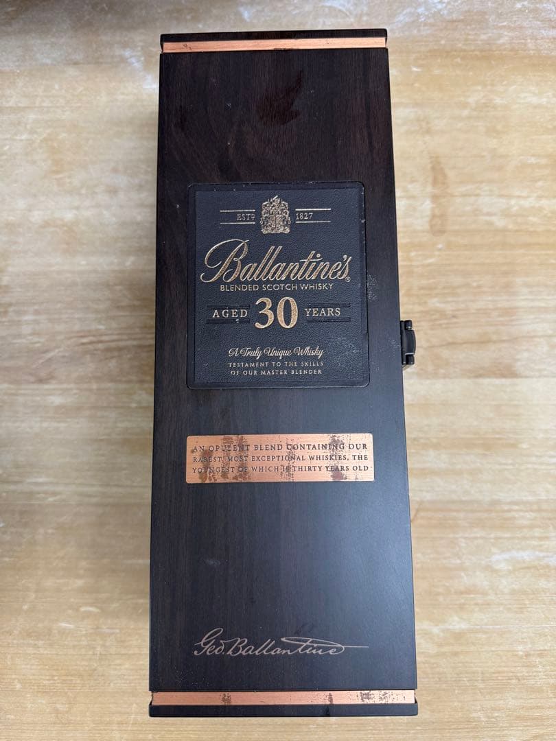 ウイスキー Ballantine's 30 Years 700ml