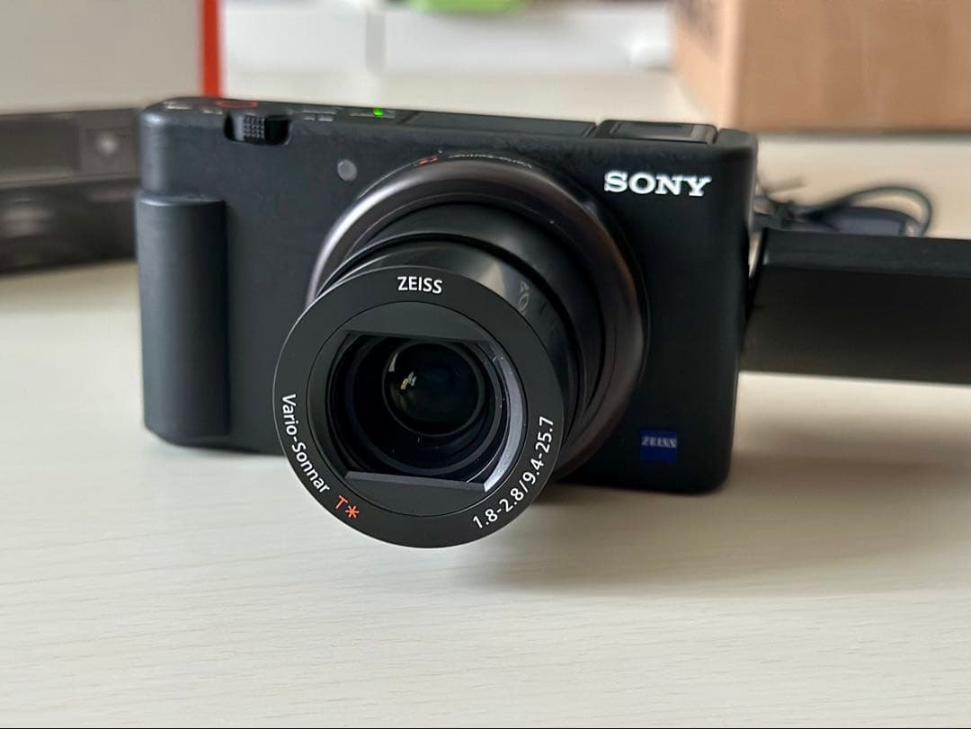 SONY VLOGCAM ZV-1 ゼットブイワン SDカード付き