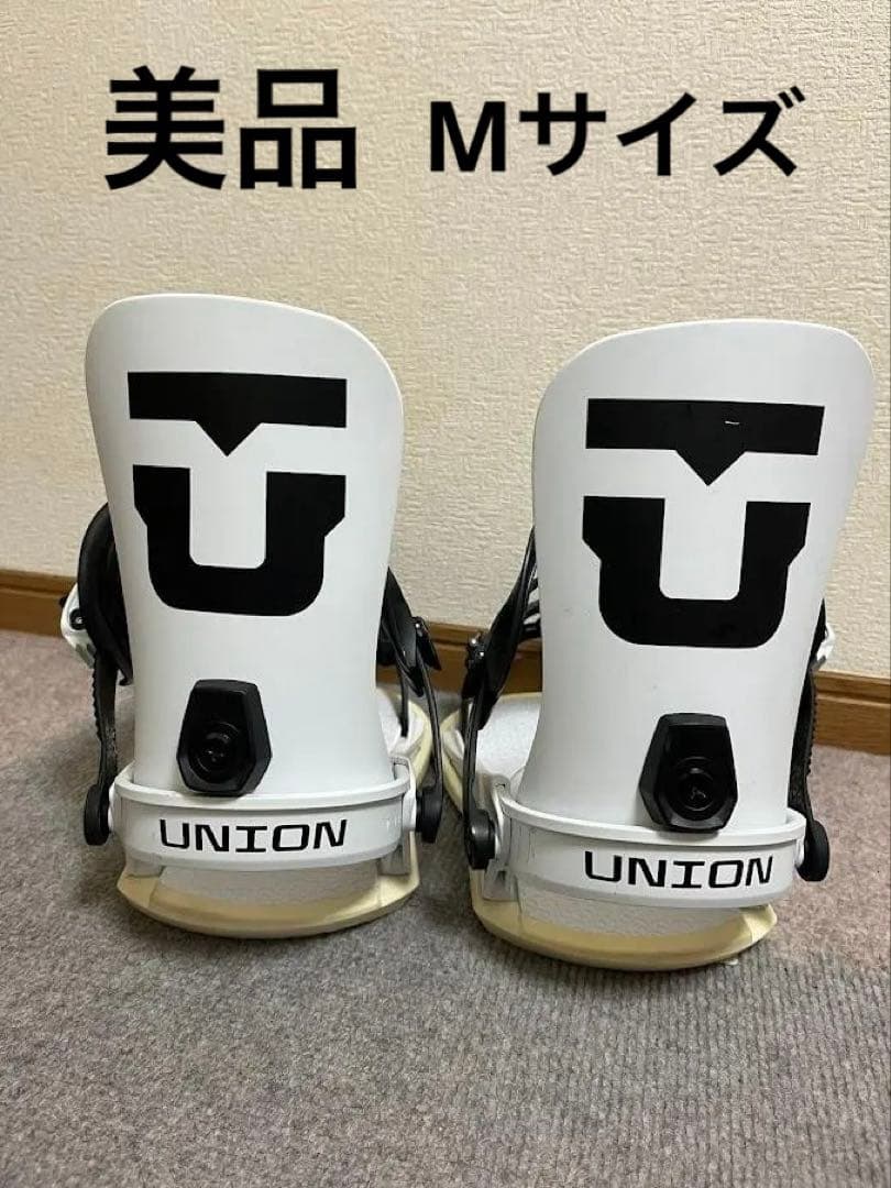 美品 UNION STRATA ユニオン ストラータ23-24モデル Mサイズ